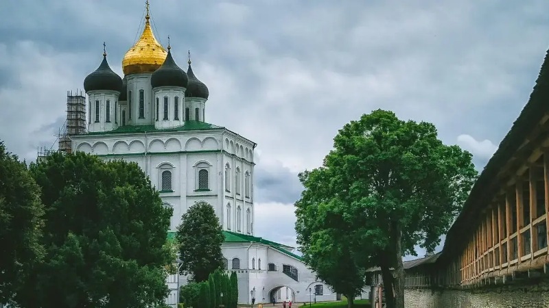 Фото: Тур в Псков из СПб. на 2 дня