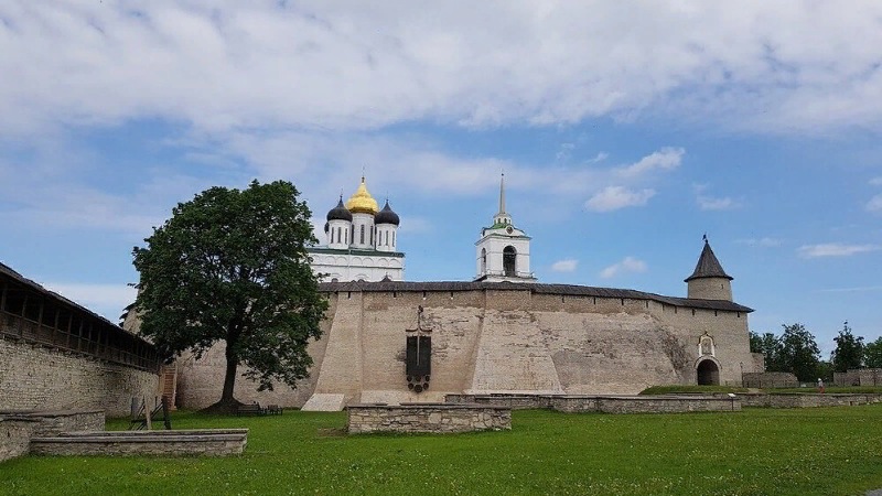 Фото: Индивидуальная экскурсия по Пскову - «Здесь русский дух, здесь Русью пахнет»