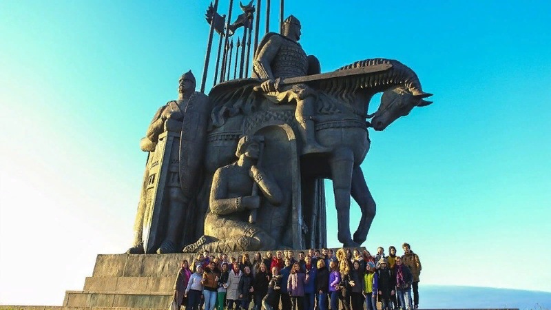 Фото: Экскурсия для школьников по следам Александра Невского из Пскова